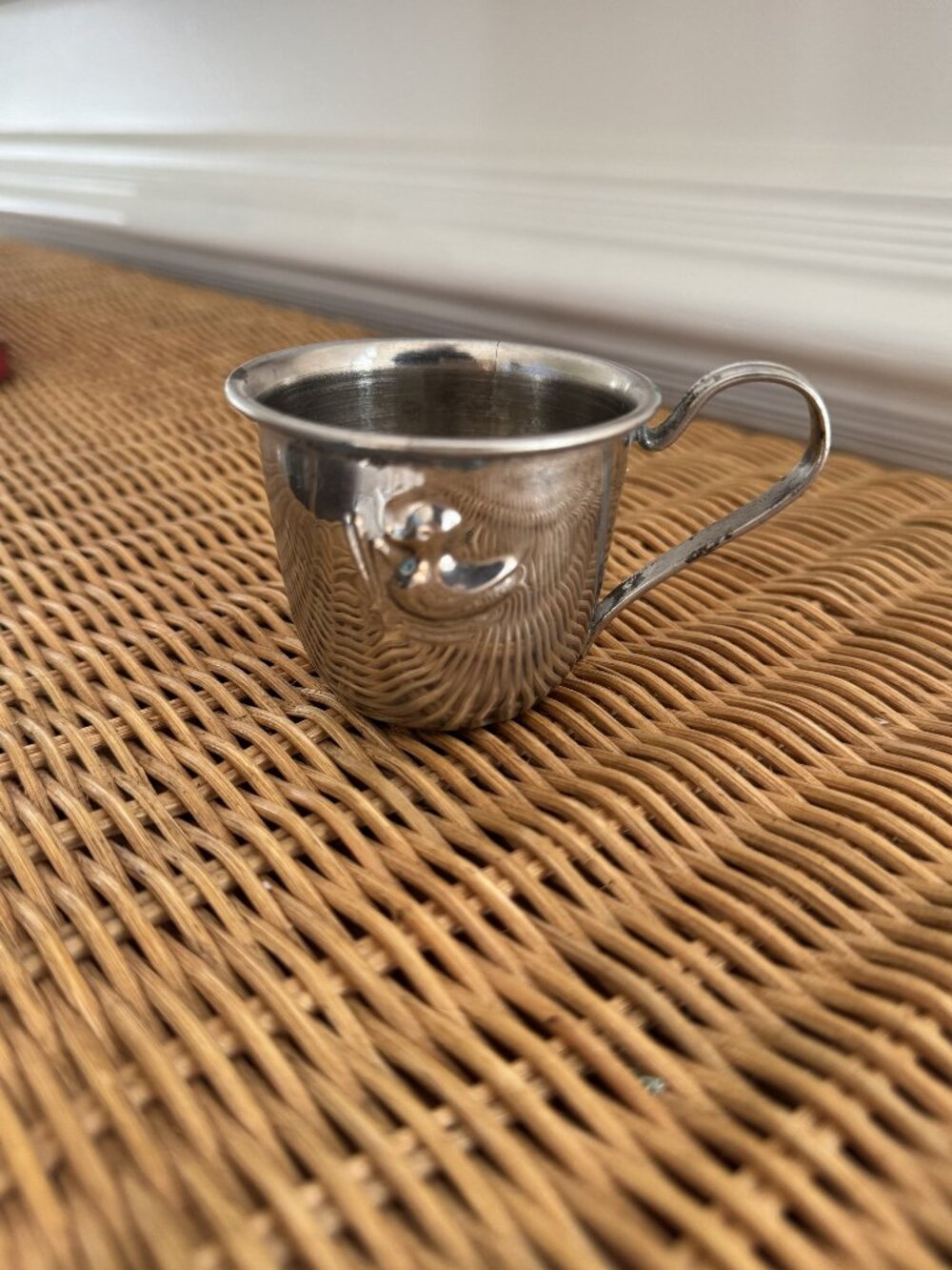 Elegance EP Brass Cup with Handle | Embossed Duck, Hong Kong